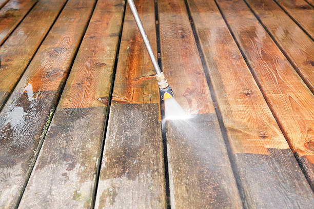 Best Patio and Deck Pressure Washing  in Elmwood, IL
